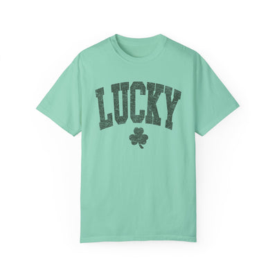 Lucky T-shirt - distressed (Comfort Colors)