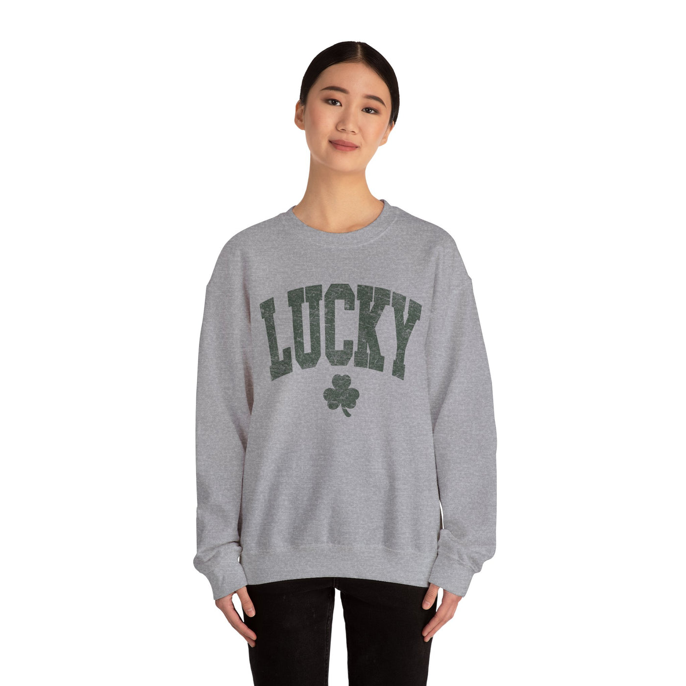 Lucky Sweatshirt - distressed  (GILDAN)