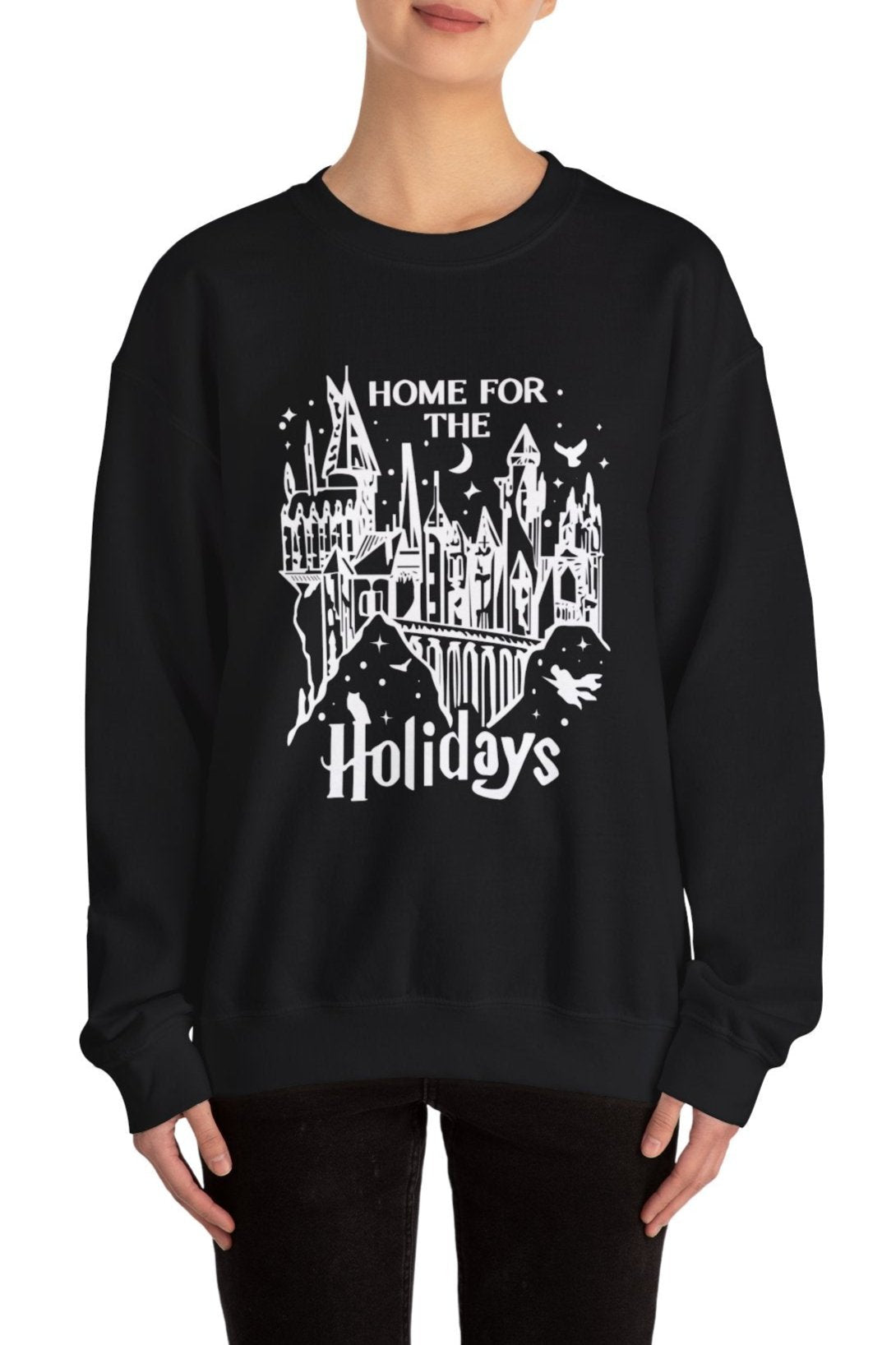 HOME FOR THE HOLIDAYS SWEATSHIRT (GILDAN)